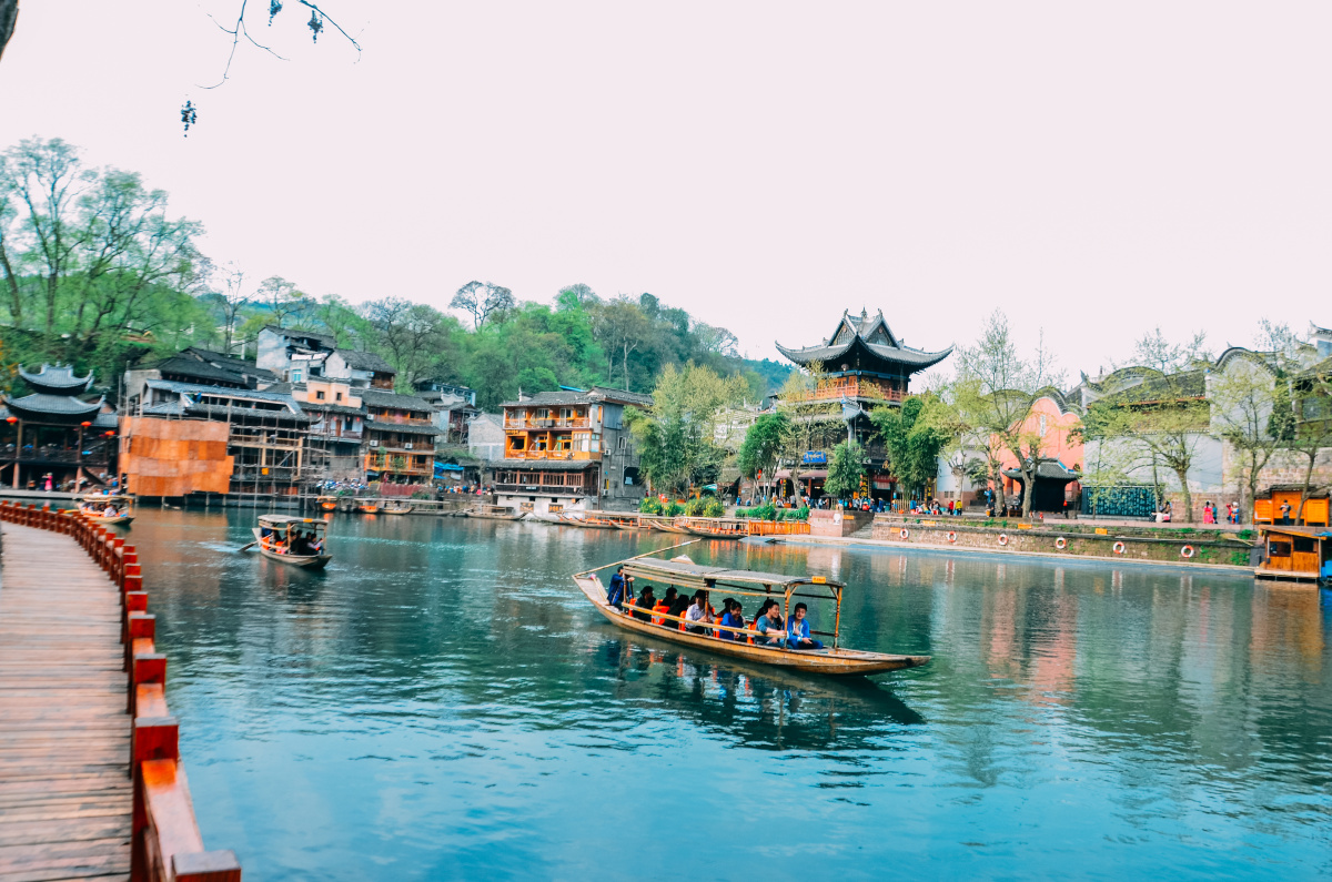 湘韵千年，湖湘风华映现代