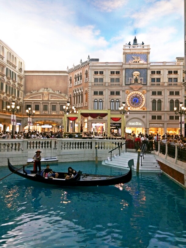 漫步澳门风情,东方拉斯维加斯的璀璨明珠之旅